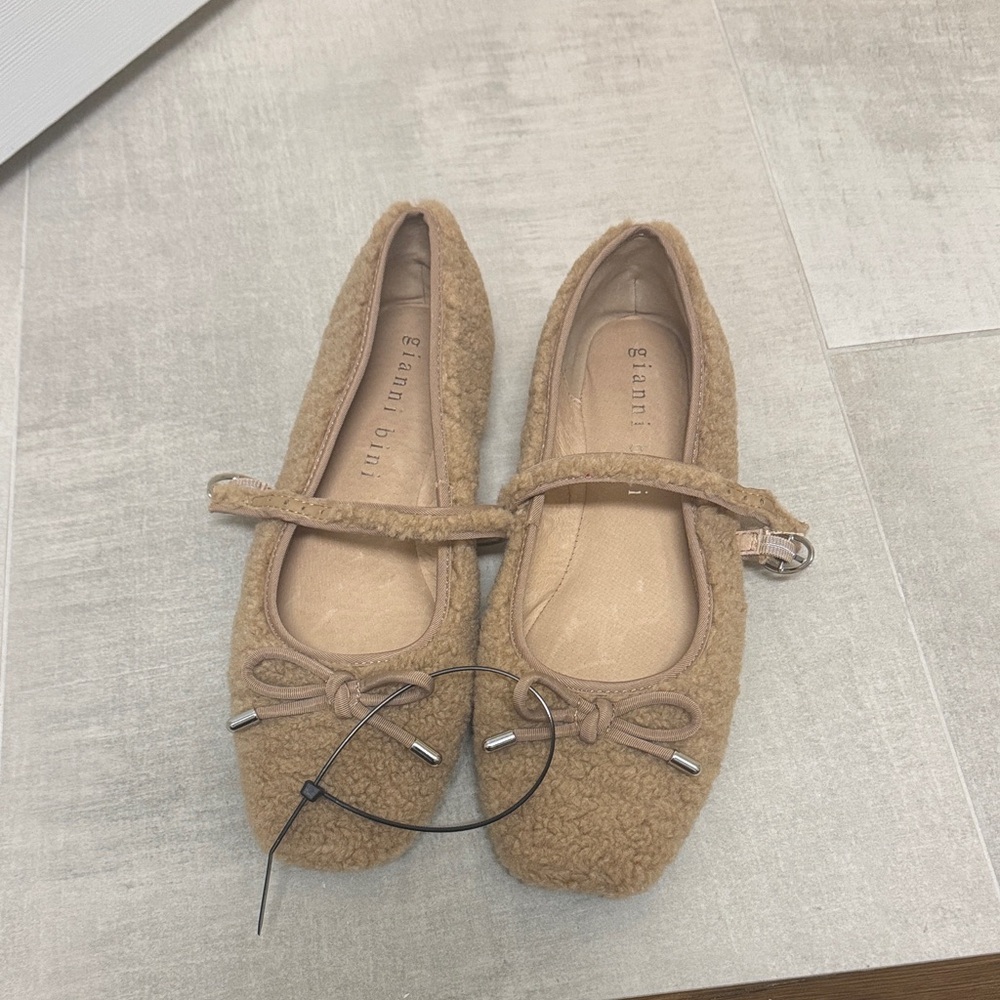 Ganni Beige Textured Dress Shoes